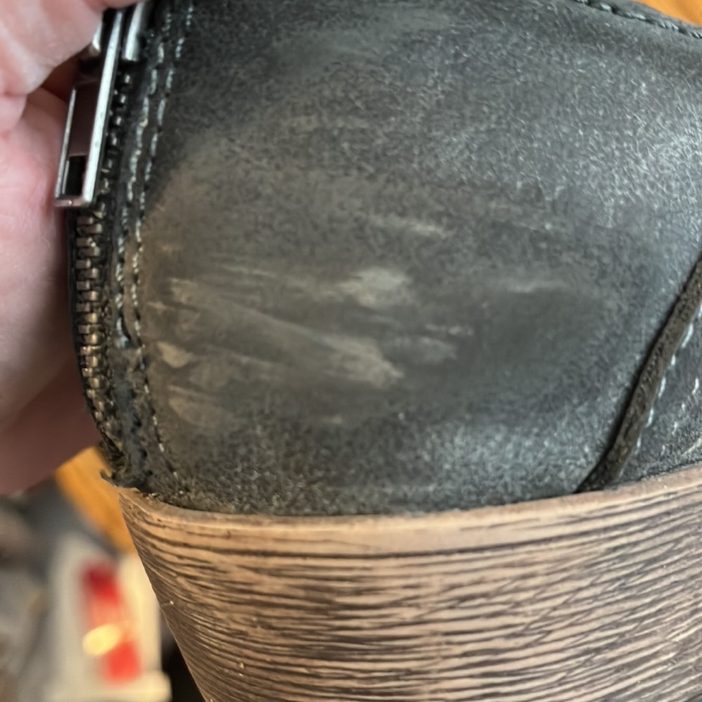 Matisse
Coconuts Gray Low Booties - Women's size 8.5 - Picture 3 of 5